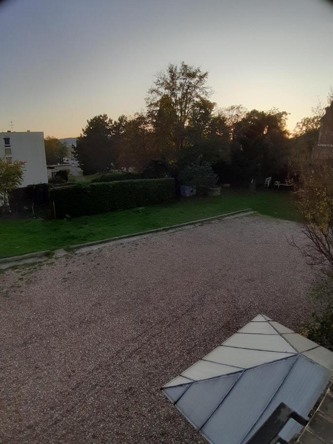Hotel Du Chateau Blanc Elbeuf